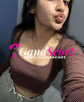 Call girls in Iidl Suites Hotel Noida @ 8588866654 ꧁Escort Service